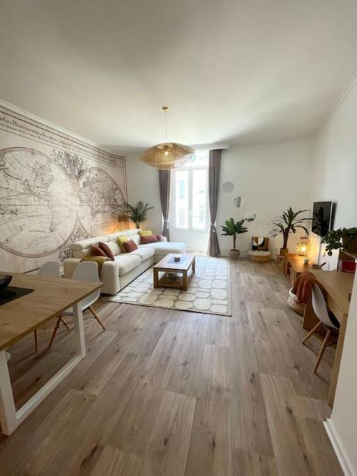 L'Echappee Chic Au Coeur De Valence Leilighet Valence  Eksteriør bilde